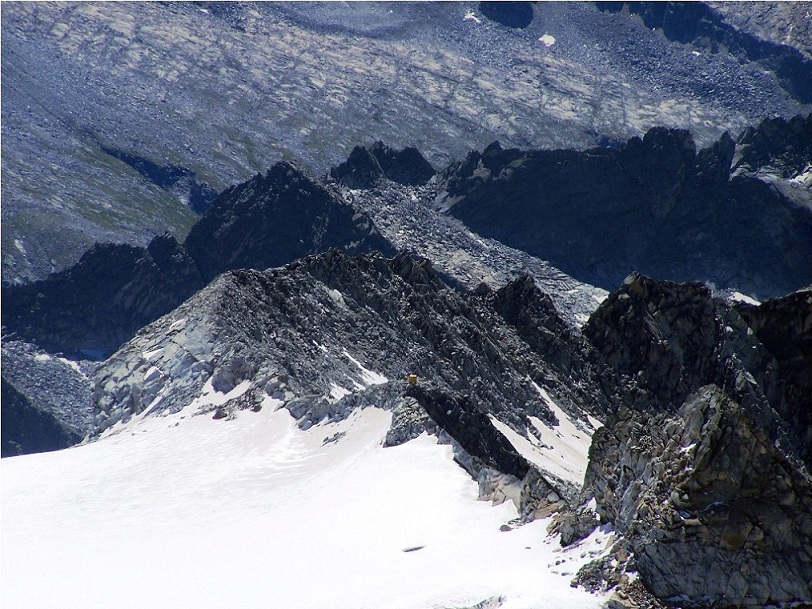 Rifugi e Bivacchi d''Italia.......